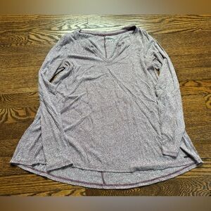 Hollister Women's Long Sleeve V-Neck Top - Light Purple